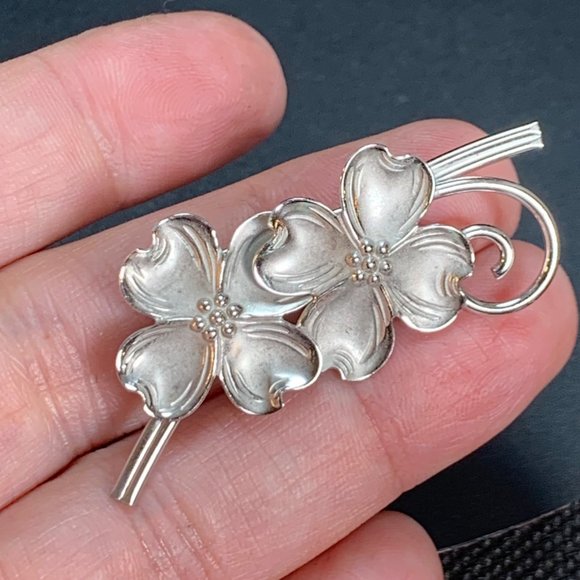 BEAU Jewelry - Vintage Beau Sterling Silver Double Dogwood Flower Brooch 2" Long